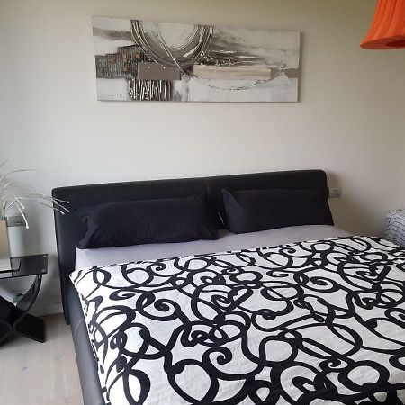 Praha Karibik Appartement Buitenkant foto